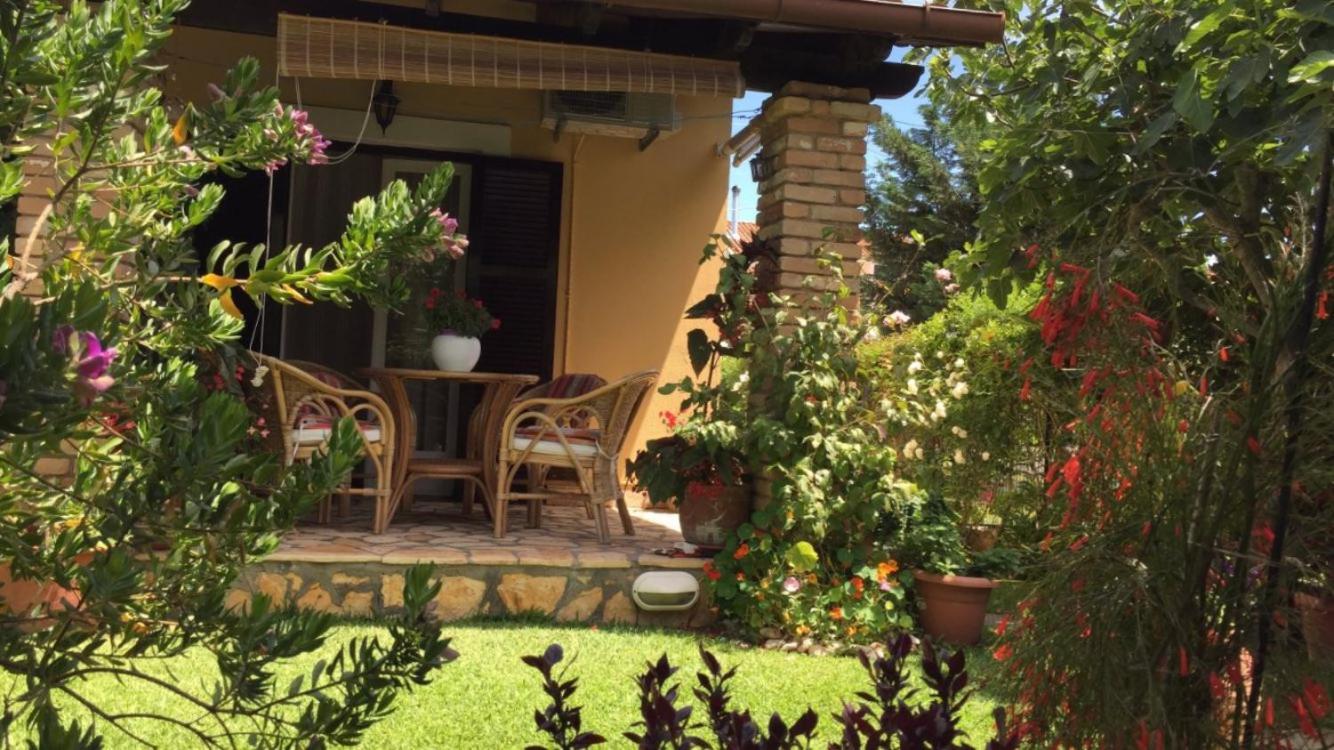 Villa Tina Country Beach Apartments Acharavi  Zimmer foto
