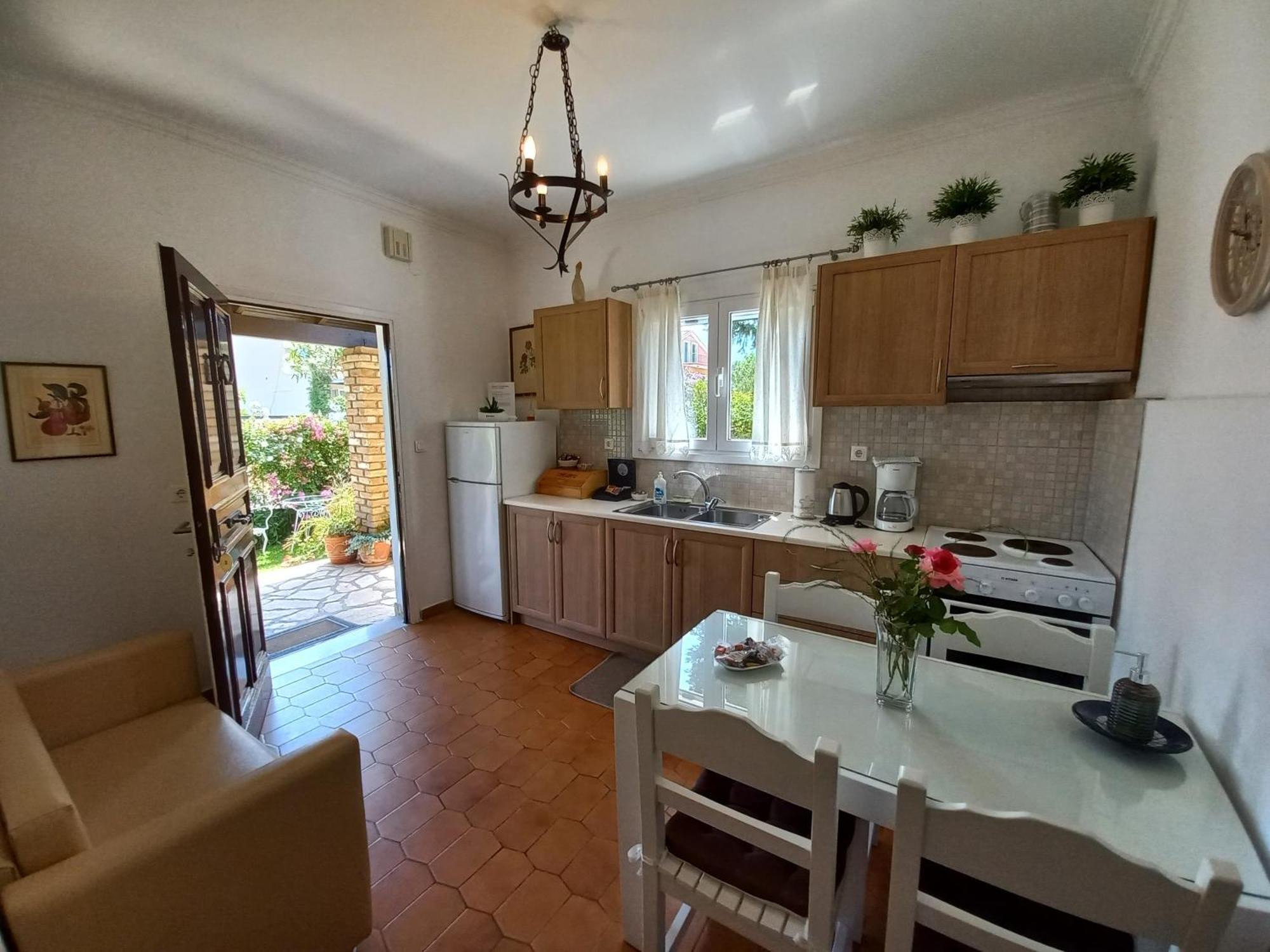 Villa Tina Country Beach Apartments Acharavi  Zimmer foto