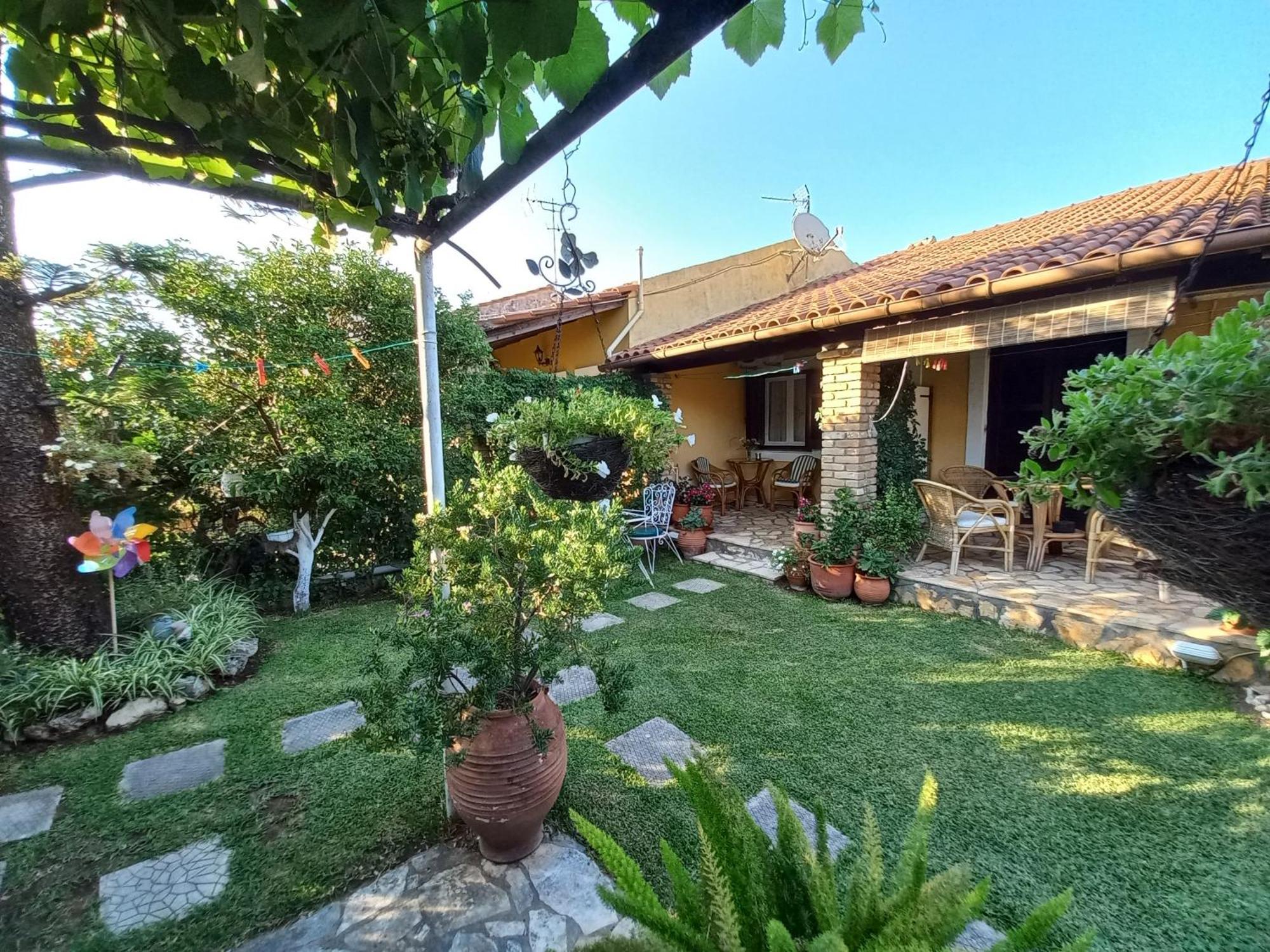 Villa Tina Country Beach Apartments Acharavi  Zimmer foto